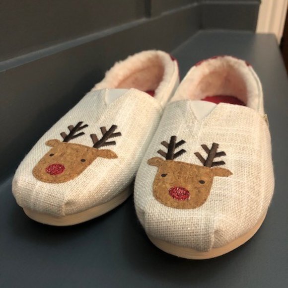 TOMS Sparkle Fuzzy Slip On Flats / Slippers with Embroidered Reindeer - Size 9 - Picture 2 of 6